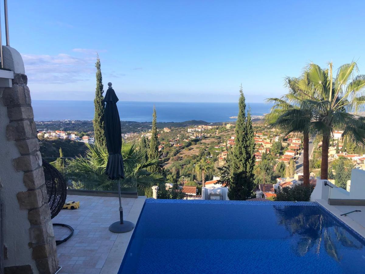 Villa Daria Four Bedroom Kamares Village, Tala بافوس المظهر الخارجي الصورة
