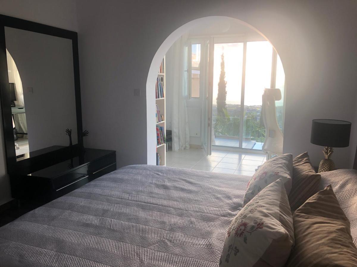 Villa Daria Four Bedroom Kamares Village, Tala بافوس المظهر الخارجي الصورة